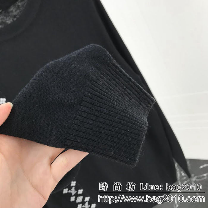 Gucci古奇 18SS秋冬新款 提花五星蜜蜂圖案 奴羊毛毛衣 柔軟舒適 可直接接觸皮膚穿 高版本情侶款 ydi2335